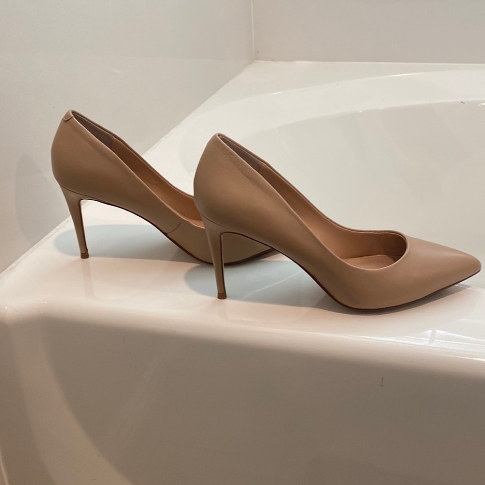Steve Madden heels!